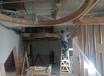 赛薇生物科技办公室富二代成版人颤音app项目紧张进行中